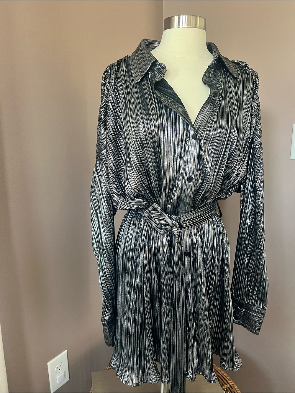 Le Lis Metallic Pleated Shirt Dress in Black and Silver